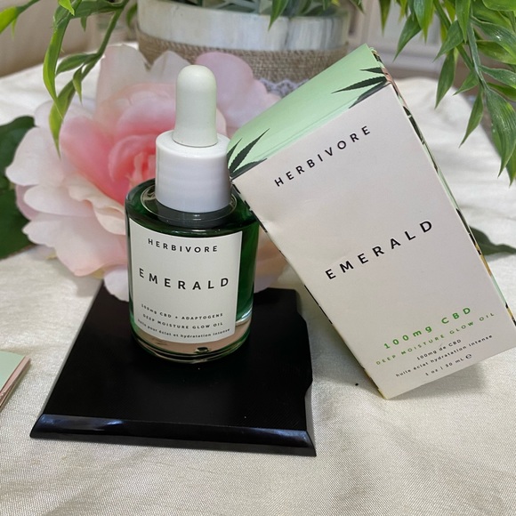 Herbivore Botanicals Other - HERBIVORE EMERALD DEEP MOISTURE GLOW OIL 1 OZ/30mL
